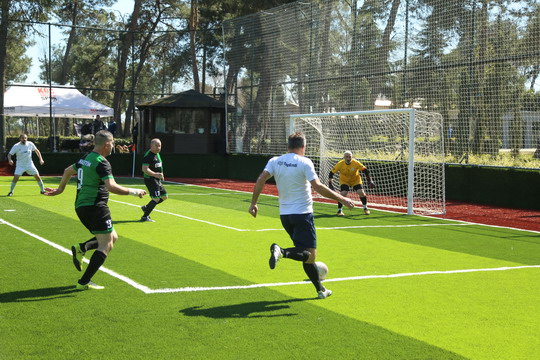Veteran Futbol Takımımız üçüncülük kupasını aldı.