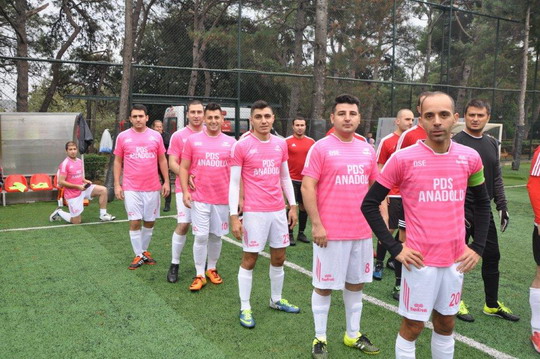 Futbol Turnuvası dördüncü hafta maçlarında rekabet kızışıyor...