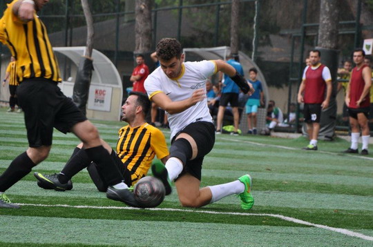 BizClub Futbol Turnuvası tüm hızıyla devam ediyor