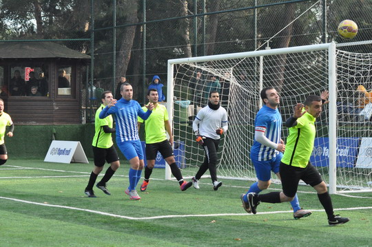 Futbol Turnuvası Şampiyonu Bilişim Teknolojileri ve Operasyon Yönetimi Takımı!