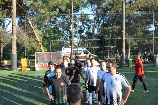 Futbol turnuvasında İlk tur karşılaşmaları tamamlandı.