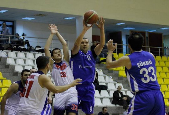 Yapı Kredi Erkek Basketbol Takımı CBL’de rakibini yendi...