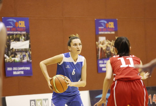Bayan Basketbol Takımımızdan Gümüş Madalya!
