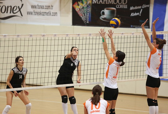Bayan Voleybol Takımımızdan bir galibiyet daha...