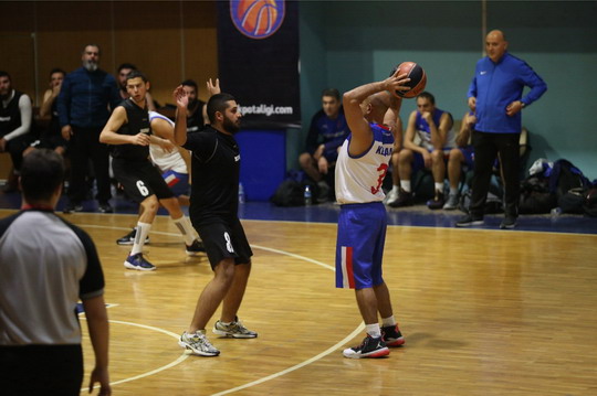 Yapı Kredi Ankara Basketbol takımımız Tek Pota Ligi’nde...