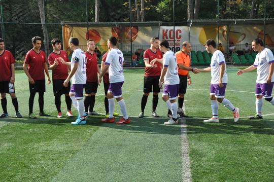 BizClub Futbol Turnuvası tüm hızıyla devam ediyor