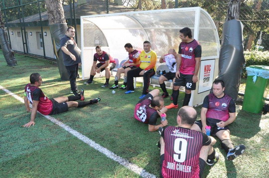 Futbol Turnuvasında ikinci hafta sürpriz sonuçlarla bitti.