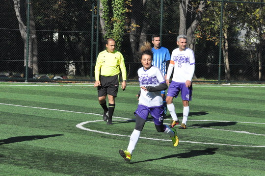 Futbol Turnuvası’nda finallere gidecek takımlar netleşmeye başladı...