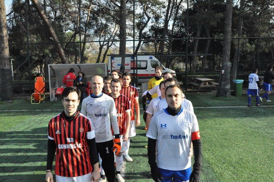 Yapı Kredi İstanbul Bölge Futbol Turnuvası’nda Yarı Final heyecanı başladı.
