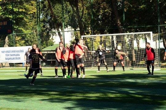 Yapı Kredi 78.Yıl İstanbul Futbol Turnuvası üçüncü hafta müsabakaları tamamlandı