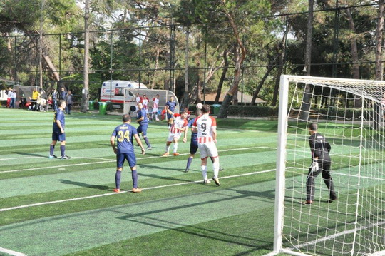 Futbol turnuvasında İlk tur karşılaşmaları tamamlandı.