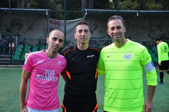 Futbol Turnuvası’nın üçüncü haftasında ailelerin ilgisi görülmeye değerdi!