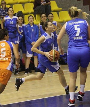 Yapı Kredi'nin Perileri WCBL’de ikinci sıraya yerleşti...