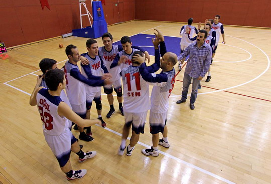 Yapı Kredi Erkek Basketbol Takımı CBL’de İkinci galibiyetini aldı...