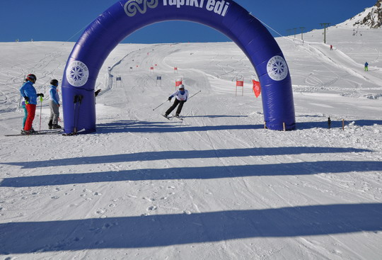 Yapı Kredi Spor Kulübü 6. Kayak Şenliği’ni tamamladık!!!
