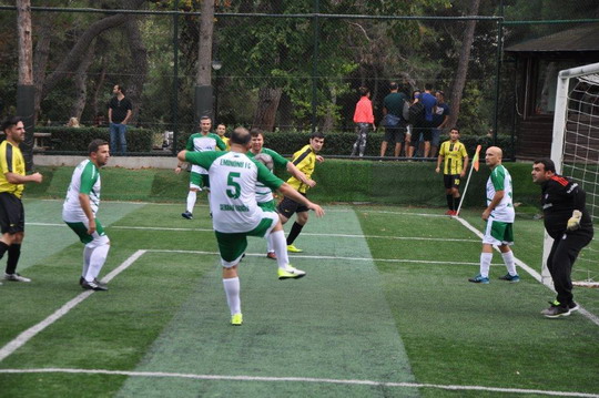 BizClub Futbol Turnuvası tüm hızıyla devam ediyor