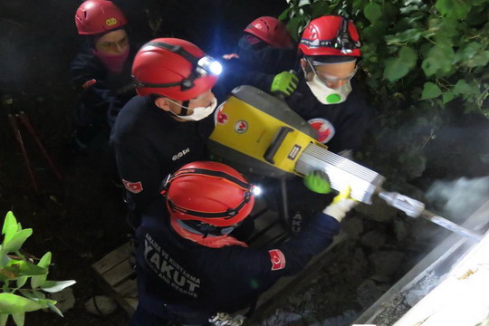 YAKUT’ta eğitimler Kasım ayında da devam etti.