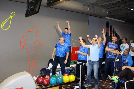 Yapı Kredi Yatırım Bowling Takımımız İkinci kez Şirketler Ligi şampiyonu oldu.