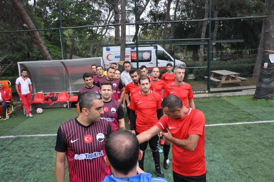Futbol Turnuvasında ilk gurup maçlarının son haftasına giriyoruz.