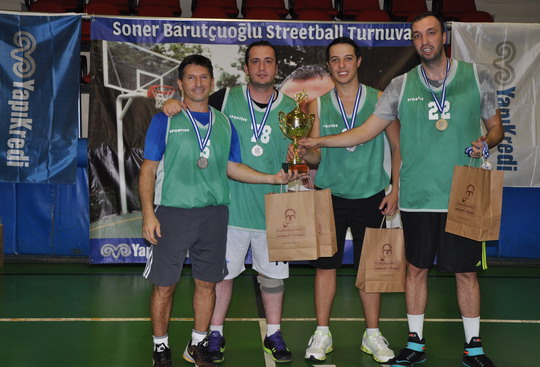 Soner Barutçuoğlu anısına düzenlenen 5. Streetball Turnuvası’nı gerçekleştirdik!