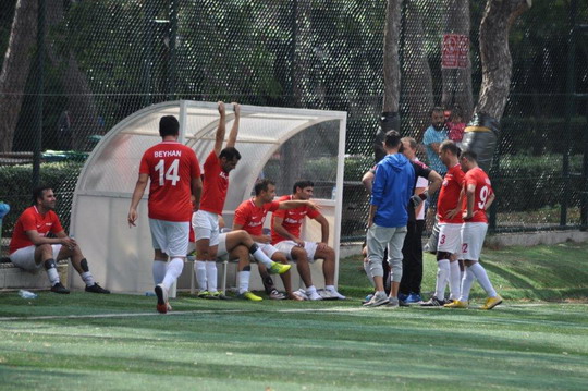 BizClub Futbol Turnuvası tüm hızıyla devam ediyor