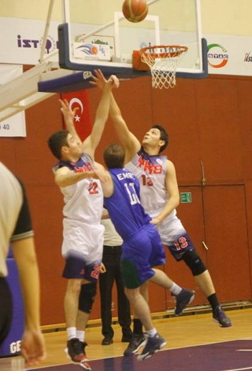 Yapı Kredi Erkek Basketbol Takımı CBL’de İkinci galibiyetini aldı...