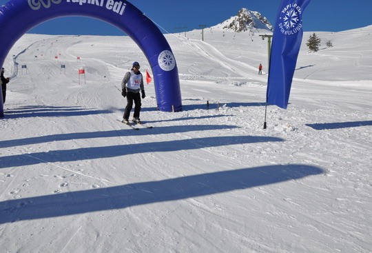 Yapı Kredi Spor Kulübü 6. Kayak Şenliği’ni tamamladık!!!