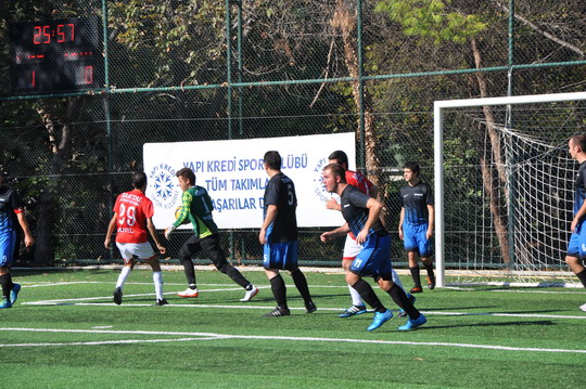 Futbol Turnuvası ikinci hafta maçlarında sürpriz sonuçlar...