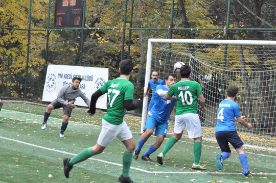 Futbol turnuvasında CUP ve LİG gruplarında Çeyrek Final eşleşmeleri belli oldu.