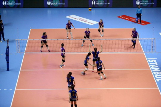 Kadın Voleybol Takımımız Bir Kez Daha Şampiyon...