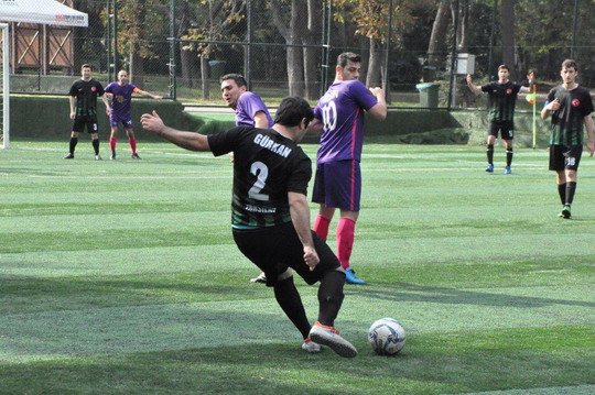 Futbol turnuvasında heyecan devam ediyor.