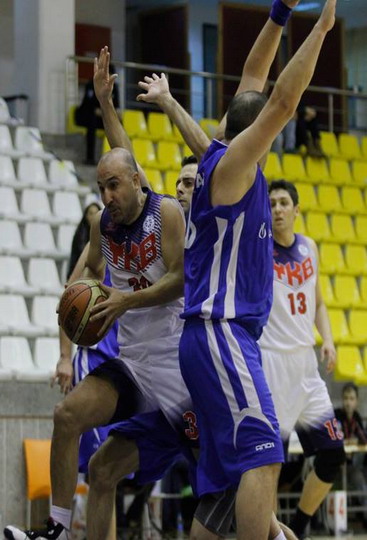 Yapı Kredi Erkek Basketbol Takımı CBL’de rakibini yendi...