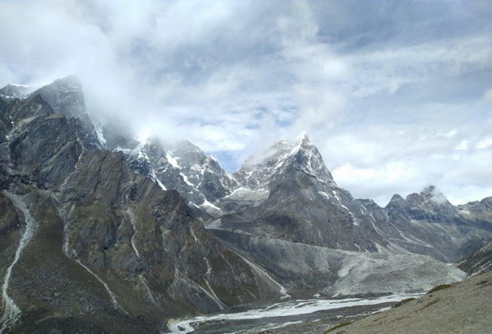 Yakut ekibimizden Kadir Özkaya’nın Everest Base Camp yürüyüşü
