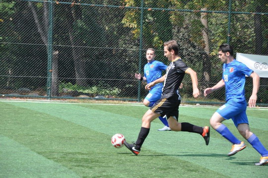 Yapı Kredi 2017 Futbol Turnuvası’nda ilk hafta karşılaşmaları oynandı!