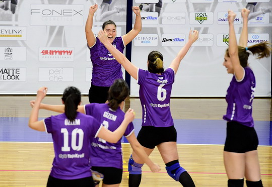 Kadın Voleybol Takımımızın galibiyet serisi devam ediyor.