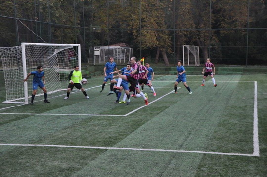 Futbol Turnuvasında ikinci hafta sürpriz sonuçlarla bitti.