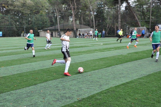 Futbol turnuvasında YKB CUP ve YKB LİG İkinci tur heyecanı başladı.