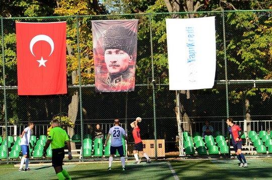 Yapı Kredi 78.Yıl İstanbul Futbol Turnuvası Dördüncü hafta müsabakaları tamamlandı...
