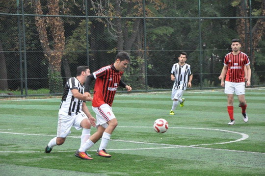 Futbol turnuvasında YKB CUP ve YKB LİG İkinci tur heyecanı başladı.