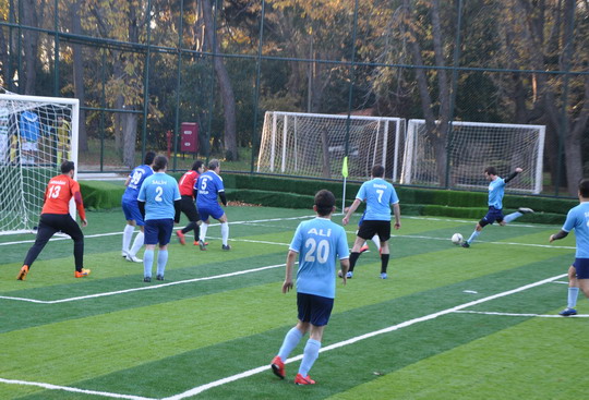 Yapı Kredi Futbol Turnuvası'nda Yarı Final haftası...