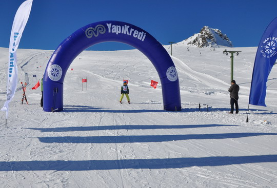 Yapı Kredi Spor Kulübü 6. Kayak Şenliği’ni tamamladık!!!