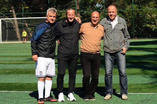 BizClub Futbol Turnuvası YKB CUP ve YKB LİG gruplarının ilk hafta maçları tamamlandı.