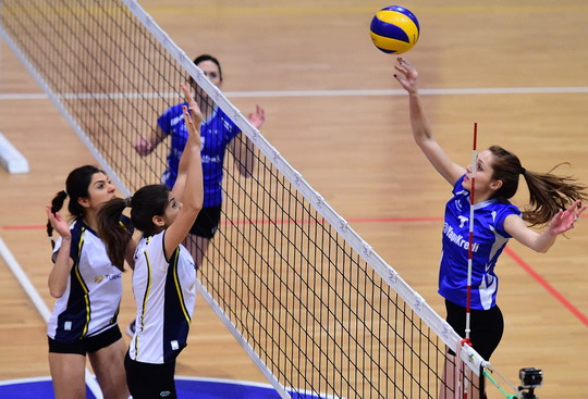 Voleybolcularımız grubunu lider tamamlayarak bir üst tura çıktı!