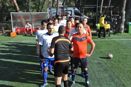 Futbol turnuvasında İlk tur karşılaşmaları tamamlandı.