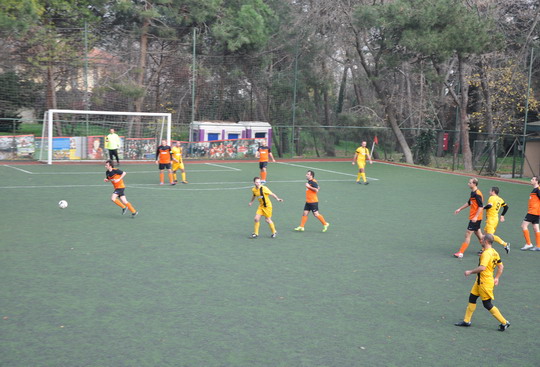 Yapı Kredi 2014 yılı İstanbul Bölge Futbol Turnuvası’nda  “final” haftası...
