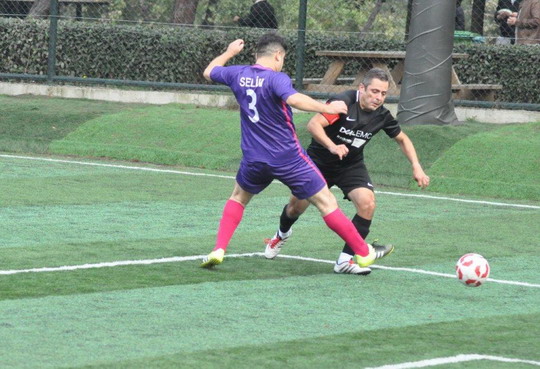 Futbol turnuvasında 7’nci hafta maçları geride kaldı.