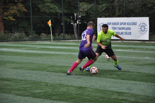 Futbol turnuvasında YKB CUP ve YKB LİG İkinci tur heyecanı başladı.