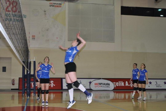 Kadın Voleybol Takımımız ikinci oldu...
