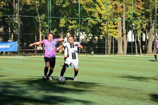 Yapı Kredi 78.Yıl İstanbul Futbol Turnuvası Dördüncü hafta müsabakaları tamamlandı...