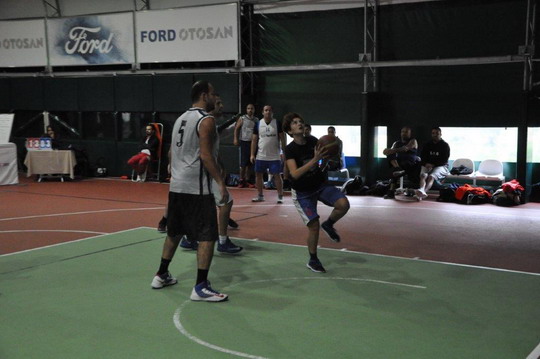 Soner Barutçuoğlu Streetball Turnuvası’nı tamamladık.